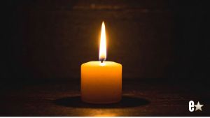 photo of a candle burning