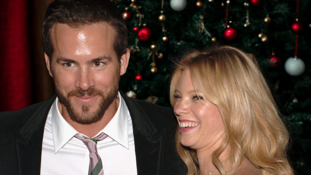 Ryan Reynolds and Amy Smart.